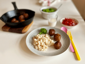 Stuvet makaronier med tilbehør
