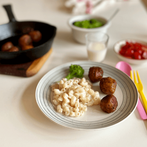 Stuvet makaronier med tilbehør