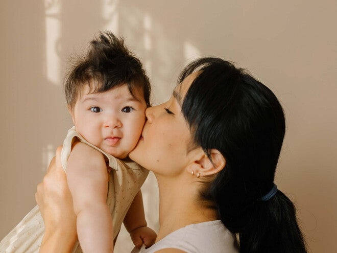 mom and child